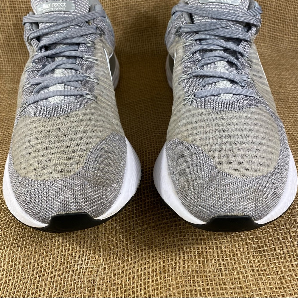 🛑SOLD🛑   Nike Running Shoes React Infinity Run Flyknit Grey White Size 15 - Picture 6 of 11